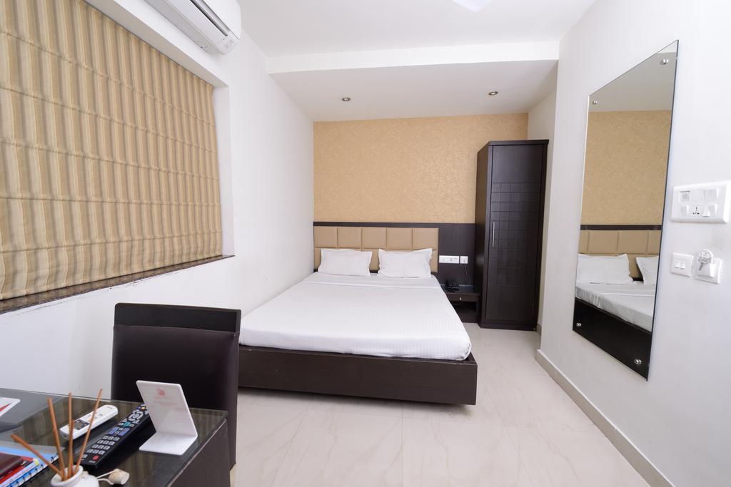 כלכותה Golden Apple Boutique Hotel מראה חיצוני תמונה