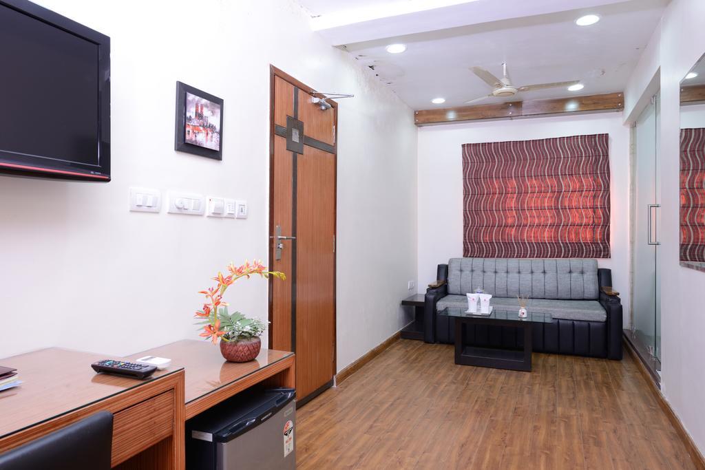 כלכותה Golden Apple Boutique Hotel מראה חיצוני תמונה